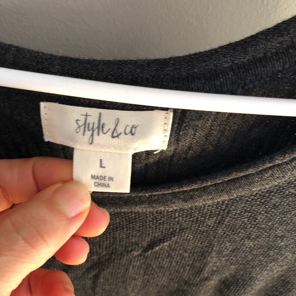 Sweater - Picture 2 of 3